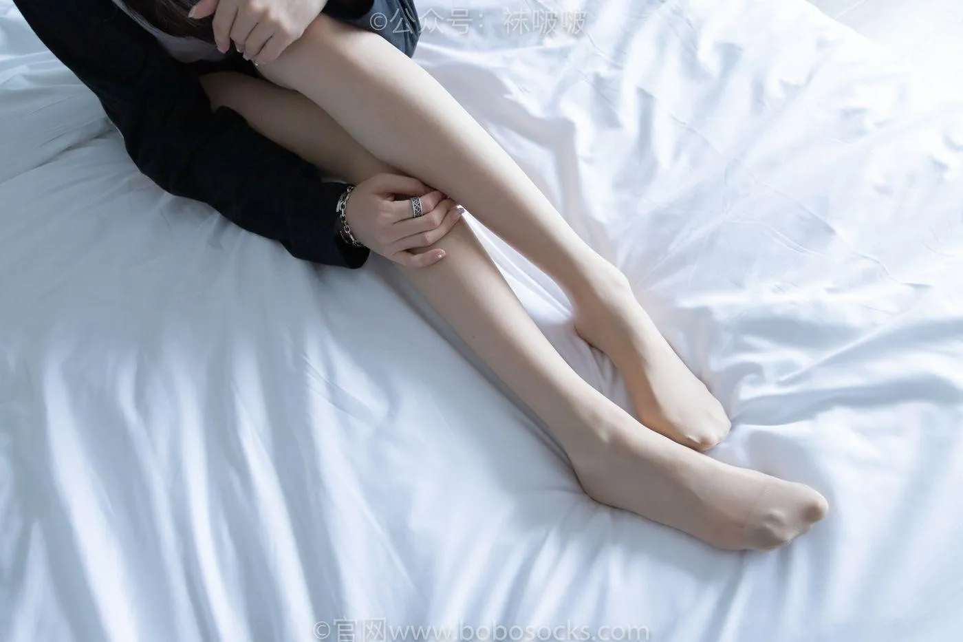 [BoBoSocks袜啵啵]NO.015 稚予-阿迪板鞋、白色短棉袜、肉丝 [135P]插图4